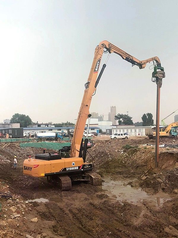 加長臂水路兩用挖掘機(jī)