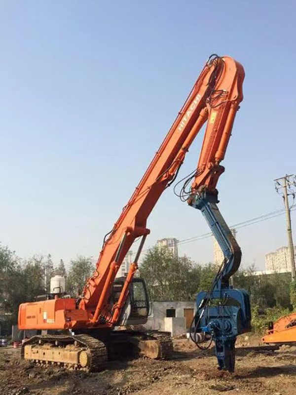 加長臂水路兩用挖掘機(jī)
